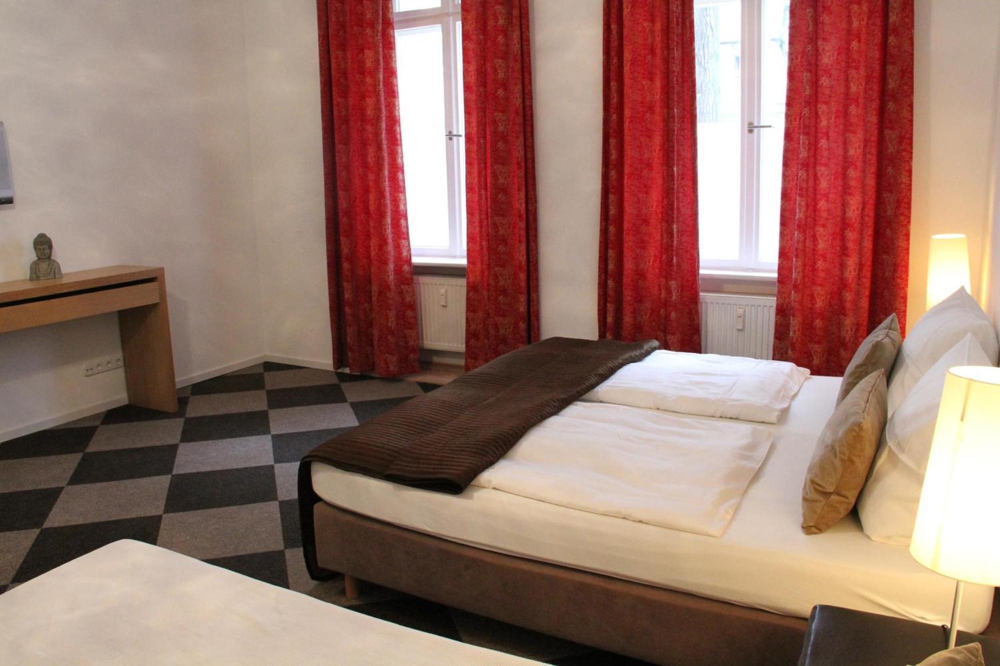 Hotel Garni Kleist Am Kurfuerstendamm, Berlin